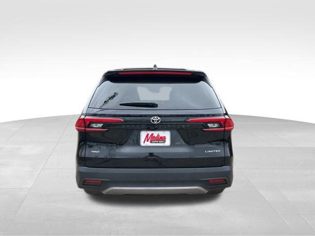 2024 Toyota Grand Highlander Vehicle Photo in MEDINA, OH 44256-9631