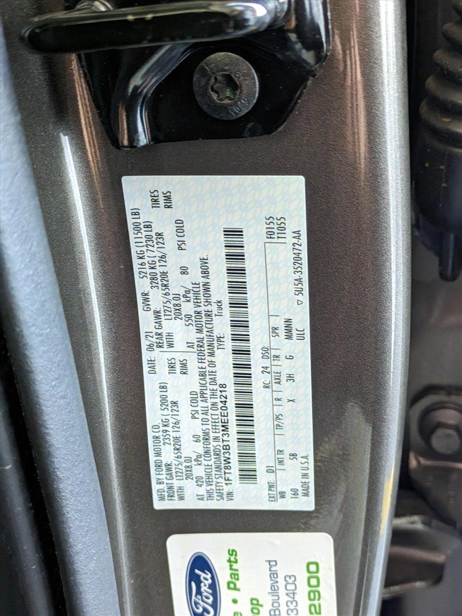 2021 Ford Super Duty F-350 SRW Vehicle Photo in Bradenton, FL 34207