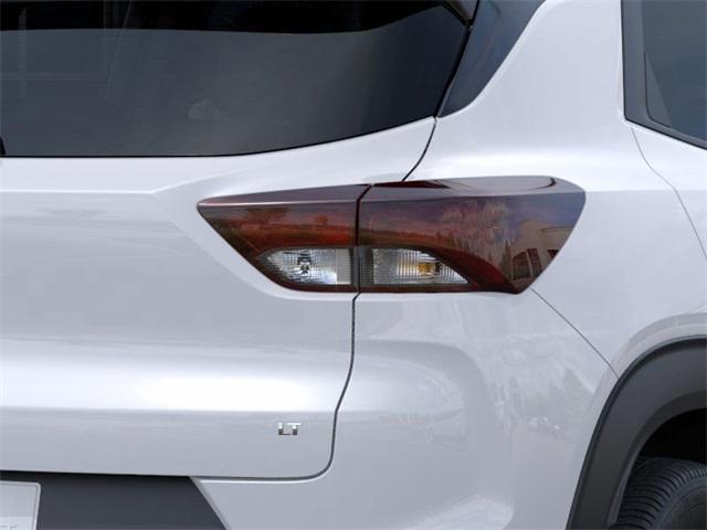 2025 Chevrolet Trailblazer Vehicle Photo in ENGLEWOOD, CO 80113-6708