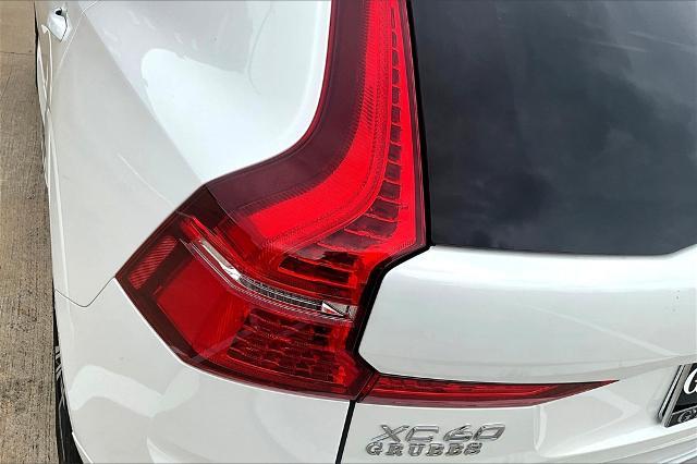2022 Volvo XC60 Vehicle Photo in Houston, TX 77007