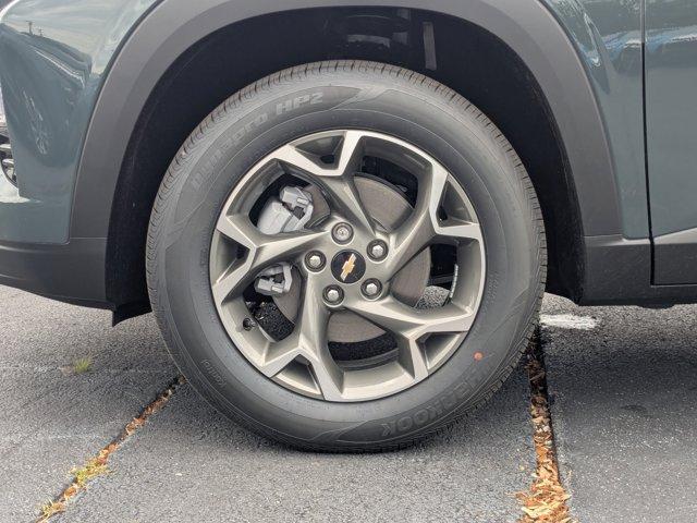2025 Chevrolet Trax Vehicle Photo in BRUNSWICK, GA 31525-1881