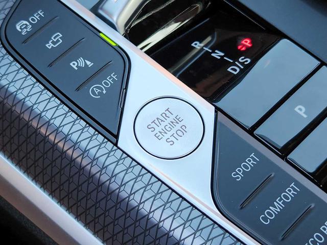 2025 BMW 330i Vehicle Photo in PLANO, TX 75024