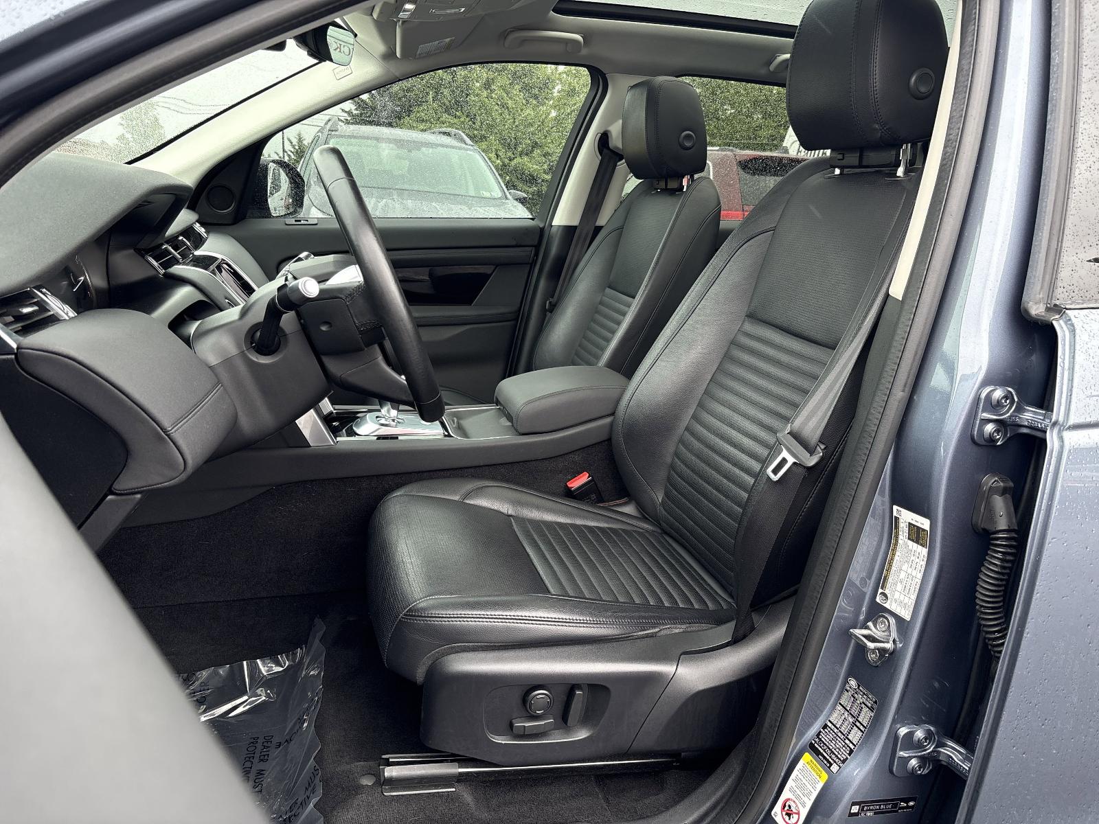 2020 Land Rover Discovery Sport Vehicle Photo in Mechanicsburg, PA 17050