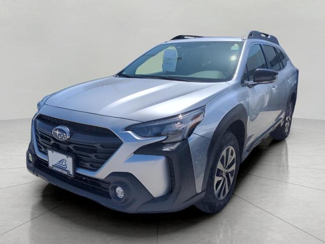 2025 Subaru Outback Vehicle Photo in Green Bay, WI 54304