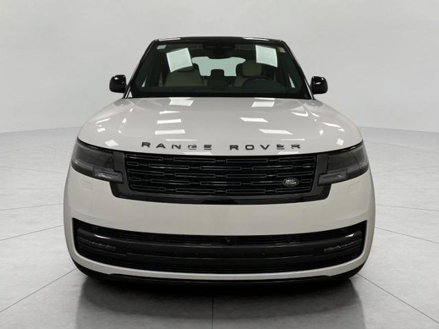 2025 Range Rover Vehicle Photo in Appleton, WI 54913