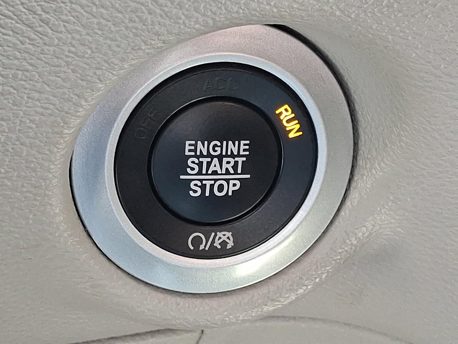 2017 Chrysler Pacifica Vehicle Photo in Trevose, PA 19053