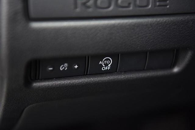 2025 Nissan Rogue Vehicle Photo in Ballwin, MO 63011