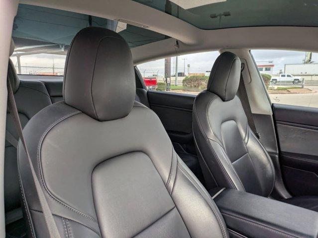 2018 Tesla Model 3 Vehicle Photo in SELMA, TX 78154-1460