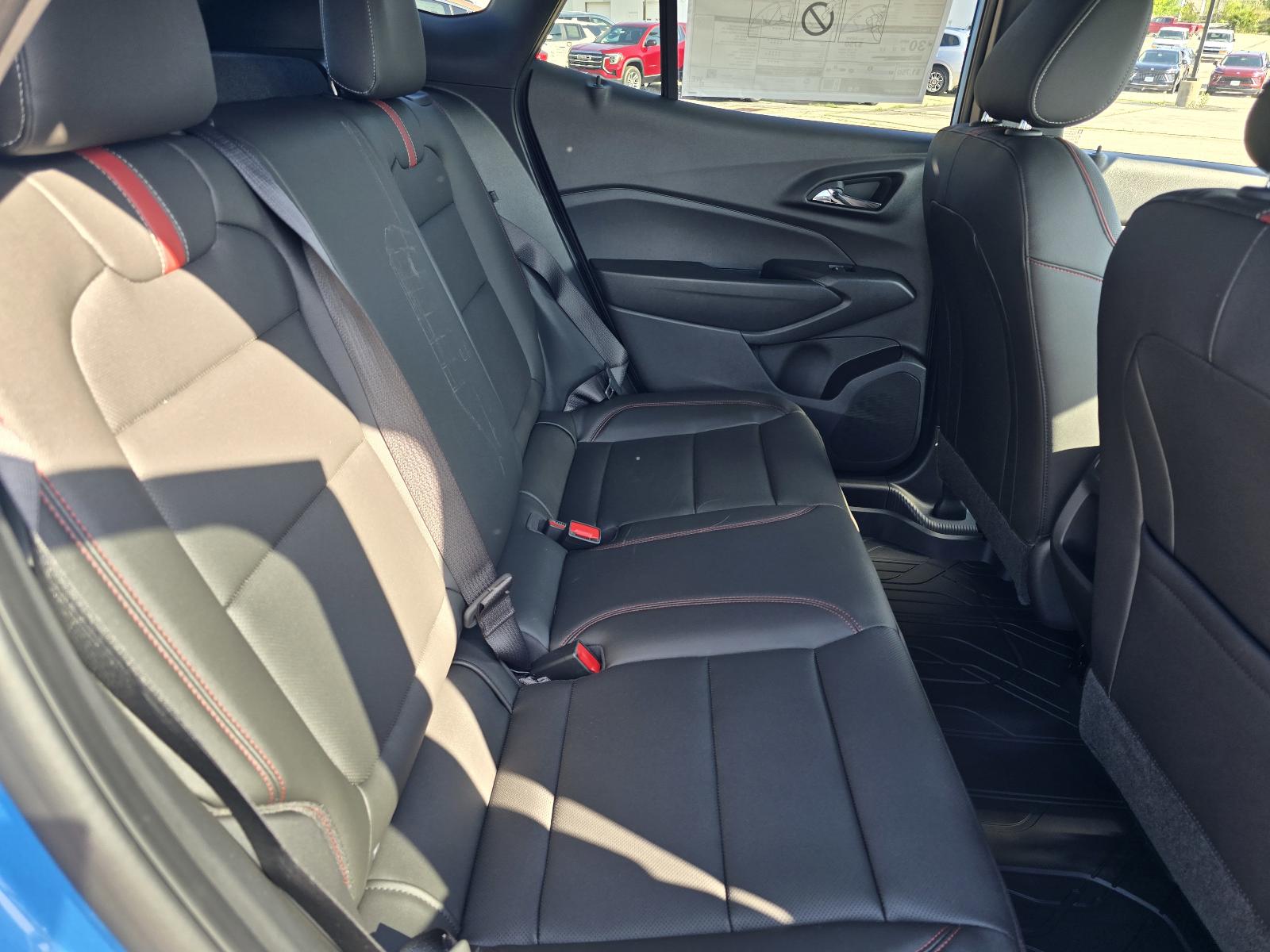 2025 Chevrolet Trax Vehicle Photo in Rolla, MO 65401