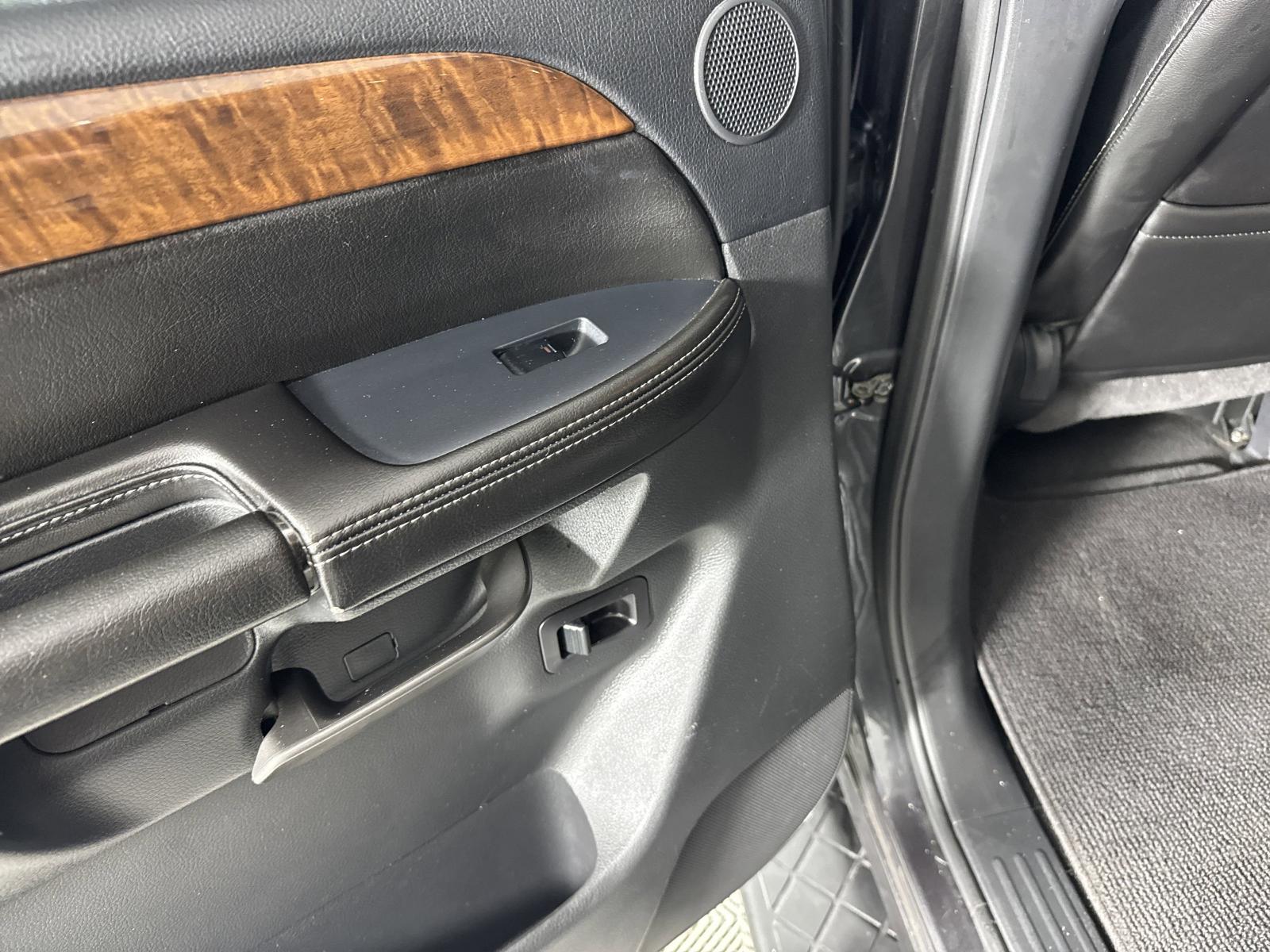 2012 Nissan Armada Vehicle Photo in GEORGETOWN, TX 78626-7508