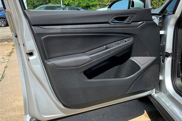 2024 Volkswagen Golf GTI Vehicle Photo in KANSAS CITY, MO 64114-4545