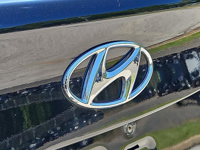 2013 Hyundai ELANTRA Vehicle Photo in TREVOSE, PA 19053-4984