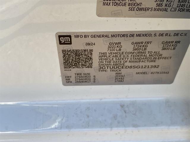 2025 GMC Sierra 1500 Vehicle Photo in GOODYEAR, AZ 85338-1310