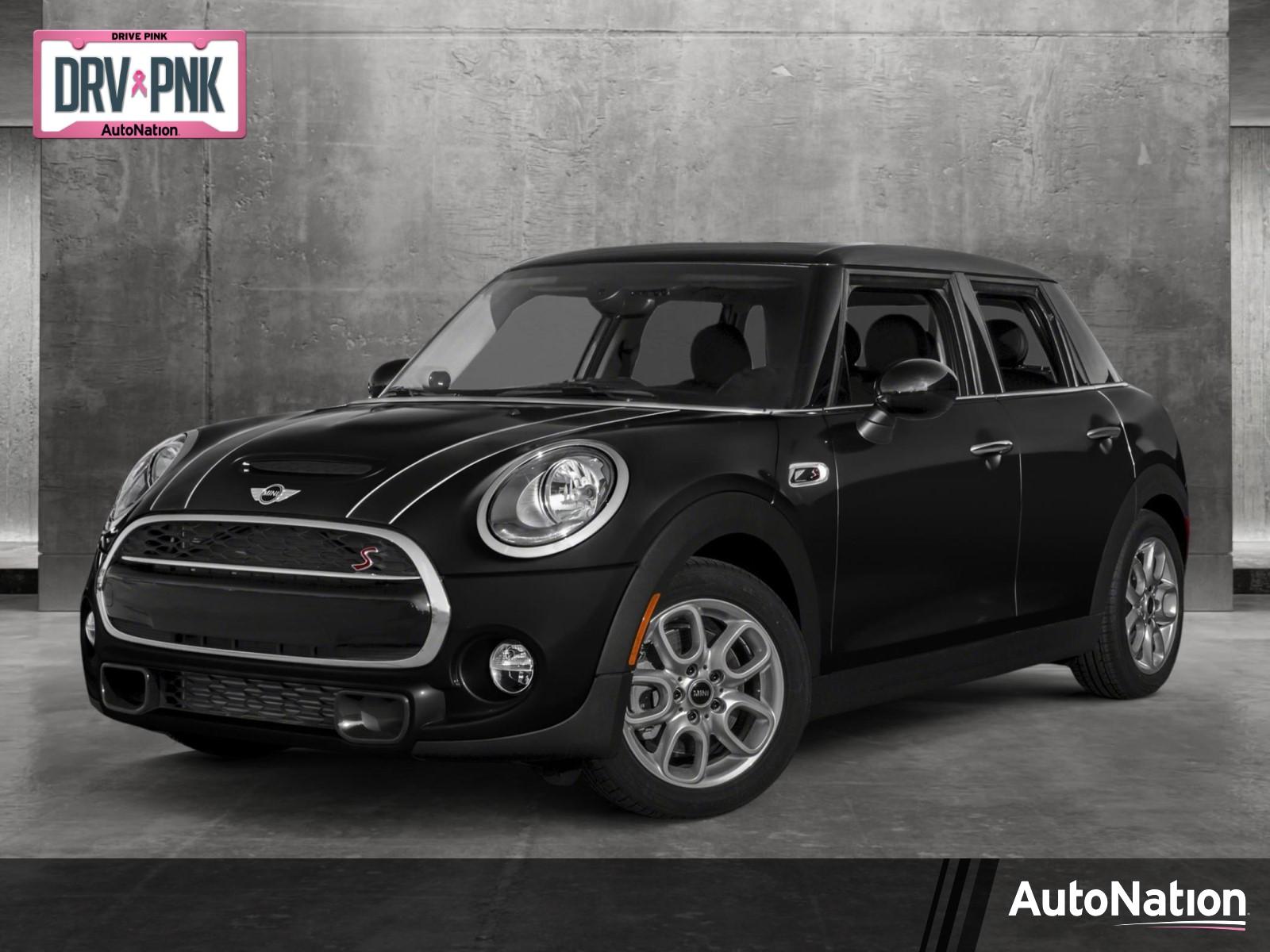 2018 MINI Cooper S Hardtop 4 Door Vehicle Photo in Towson, MD 21204