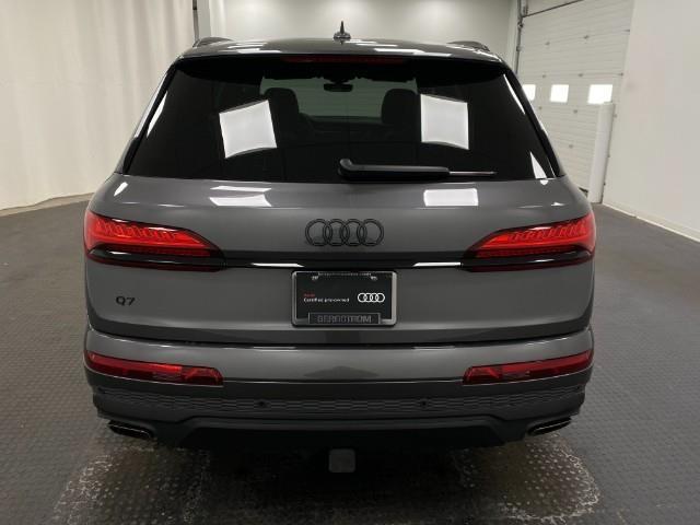 2025 Audi Q7 Vehicle Photo in Appleton, WI 54913