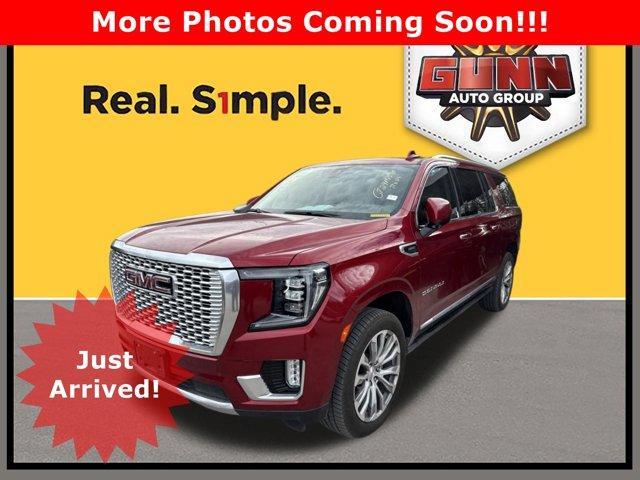 2021 GMC Yukon XL Vehicle Photo in SELMA, TX 78154-1459