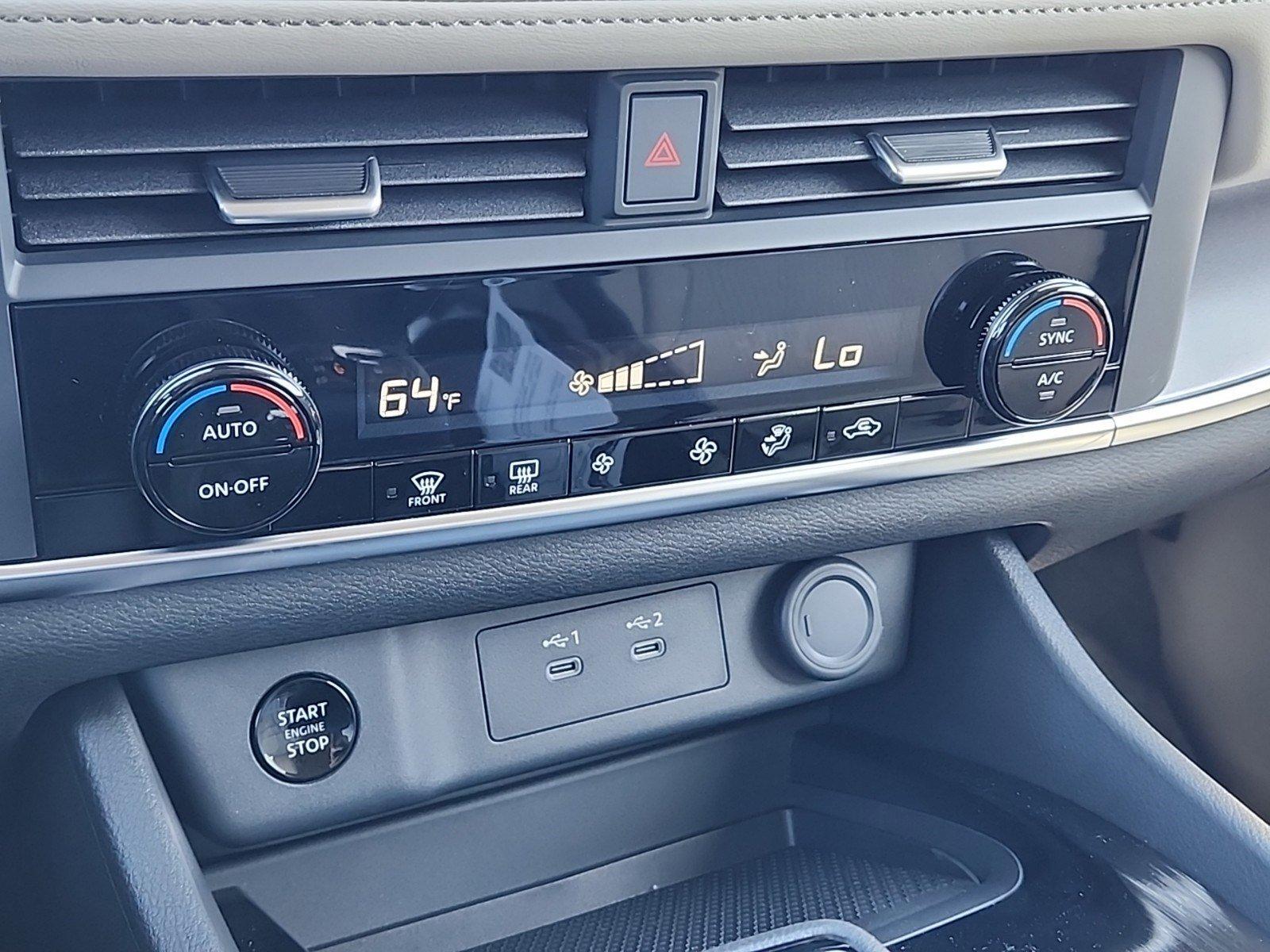 2025 Nissan Rogue Vehicle Photo in Albuquerque, NM 87110
