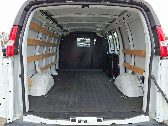 2022 GMC Savana Cargo 2500 Vehicle Photo in DANBURY, CT 06810-5034