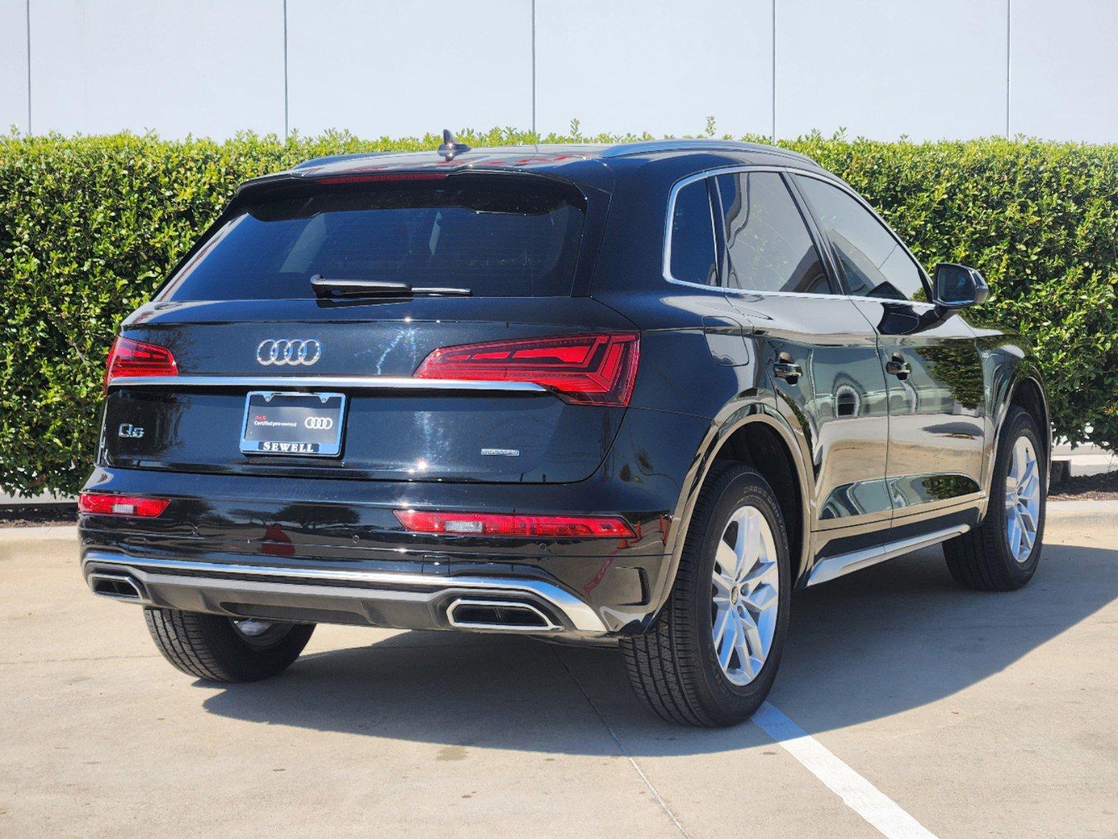 2024 Audi Q5 Vehicle Photo in MCKINNEY, TX 75070