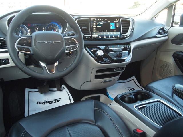 2023 Chrysler Pacifica Vehicle Photo in MADISON, IN 47250-1611