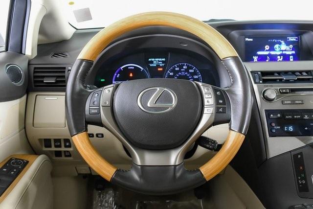 2014 Lexus RX 450h Vehicle Photo in Puyallup, WA 98371