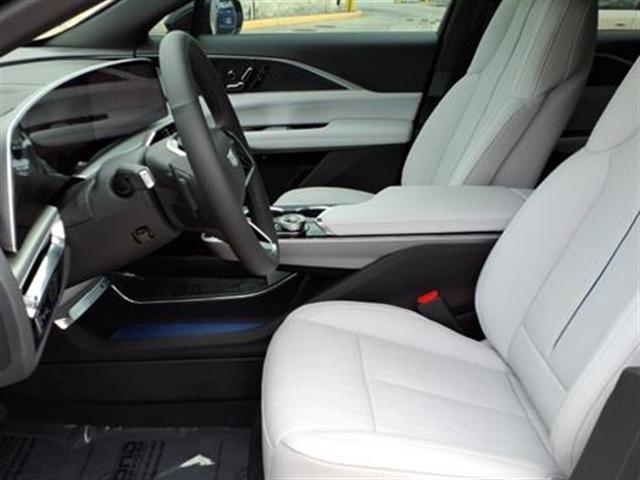 2025 Cadillac LYRIQ Vehicle Photo in TAMPA, FL 33612-3404