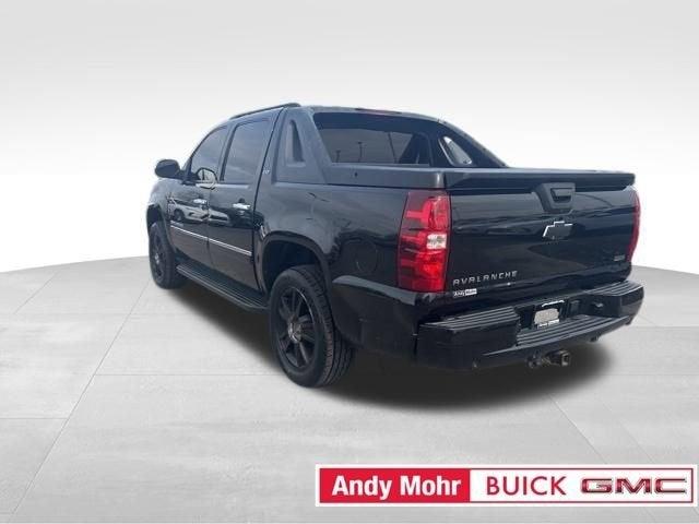 2010 Chevrolet Avalanche Vehicle Photo in Fishers, IN 46038