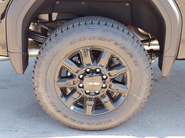 2025 GMC Sierra 2500 HD Vehicle Photo in Denton, TX 76205