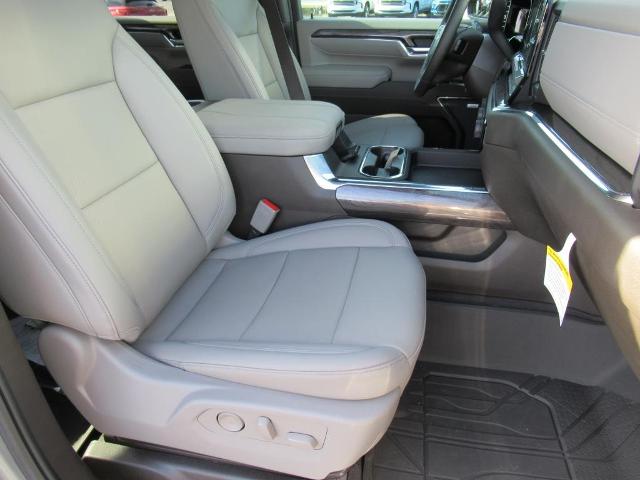 2024 Chevrolet Silverado 3500 HD Vehicle Photo in LEESBURG, FL 34788-4022
