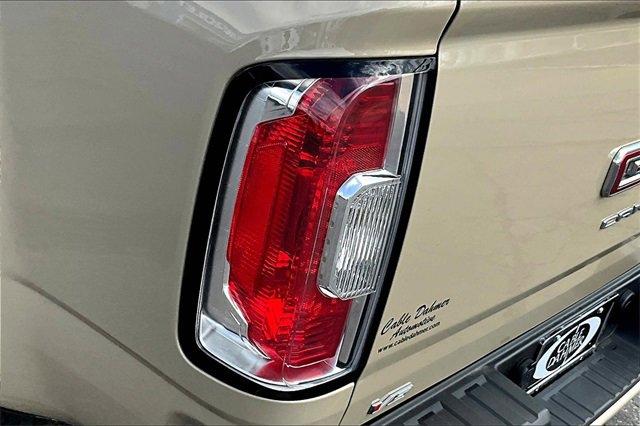 2022 GMC Canyon Vehicle Photo in TOPEKA, KS 66609-0000
