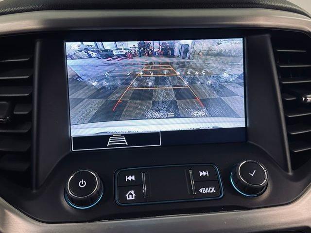 2022 GMC Acadia Vehicle Photo in MEDINA, OH 44256-9631