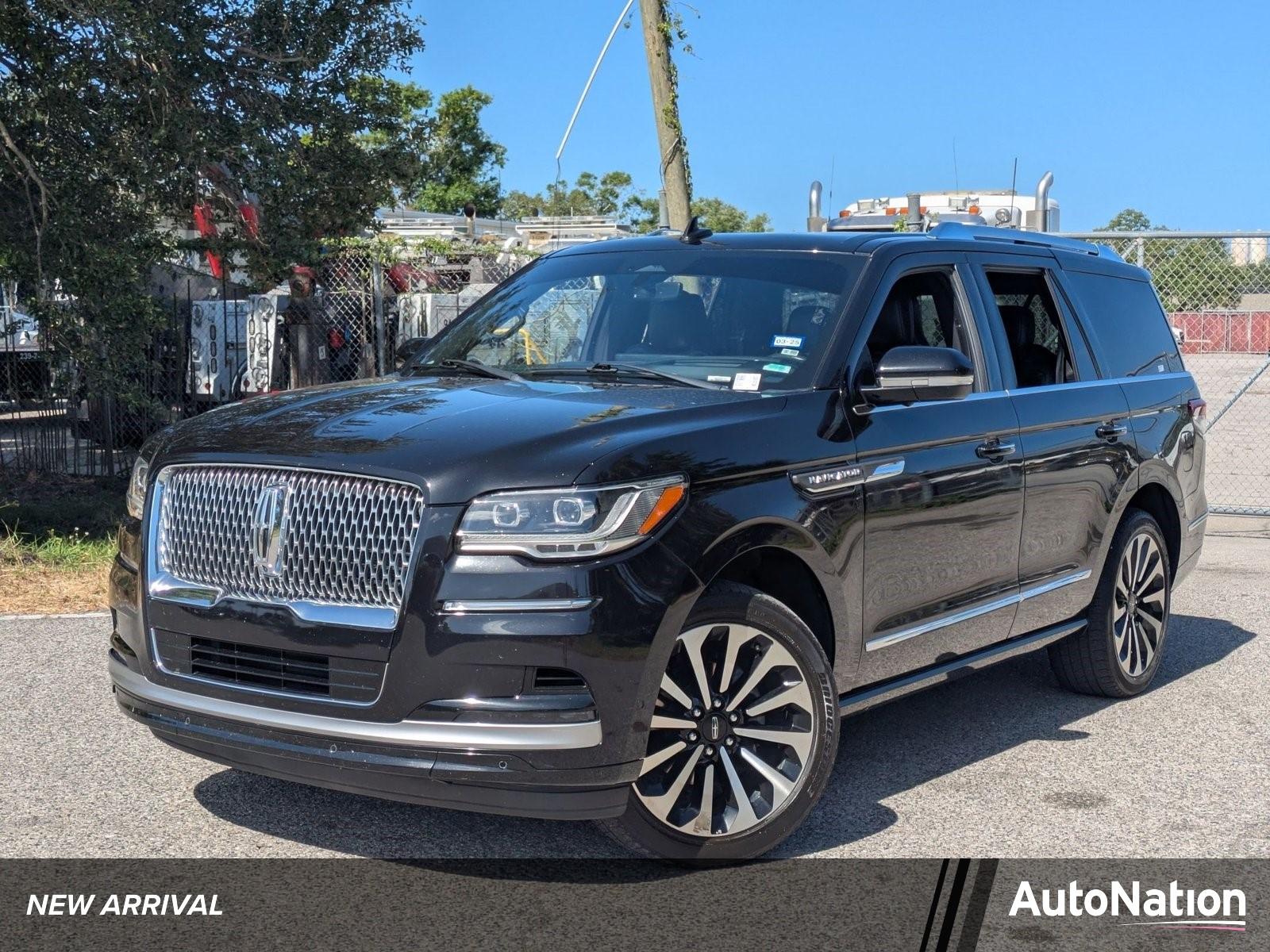 2022 Lincoln Navigator Vehicle Photo in Sarasota, FL 34231