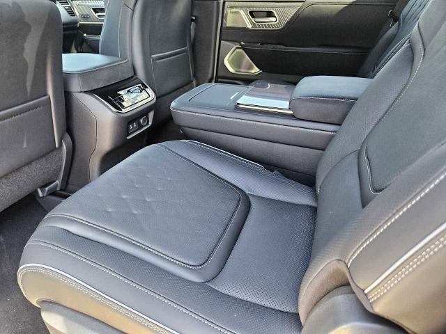 2025 INFINITI QX80 Vehicle Photo in Fort Worth, TX 76132