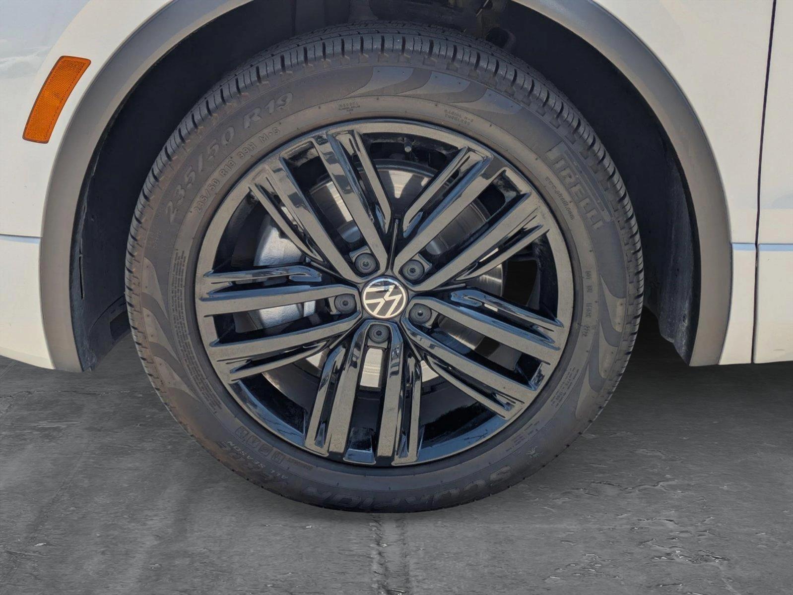 2022 Volkswagen Tiguan Vehicle Photo in Tustin, CA 92782