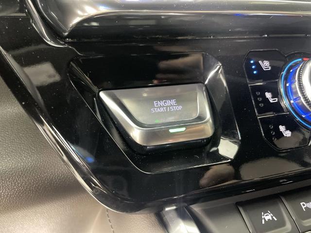 2025 GMC Sierra 1500 Vehicle Photo in GILBERT, AZ 85297-0402