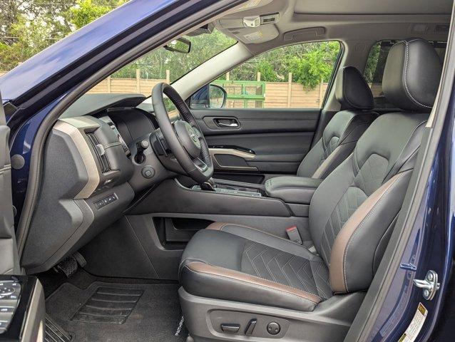 2024 Nissan Pathfinder Vehicle Photo in San Antonio, TX 78230