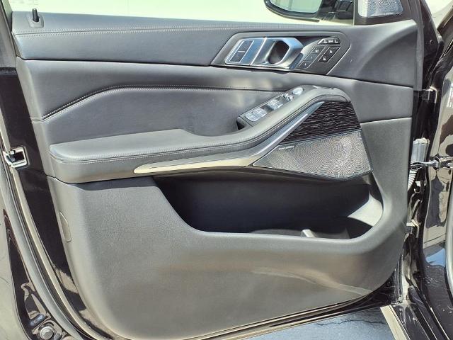 2021 BMW X7 M50i Vehicle Photo in Tampa, FL 33612