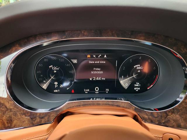 2023 Bentley Bentayga Vehicle Photo in HOUSTON, TX 77079