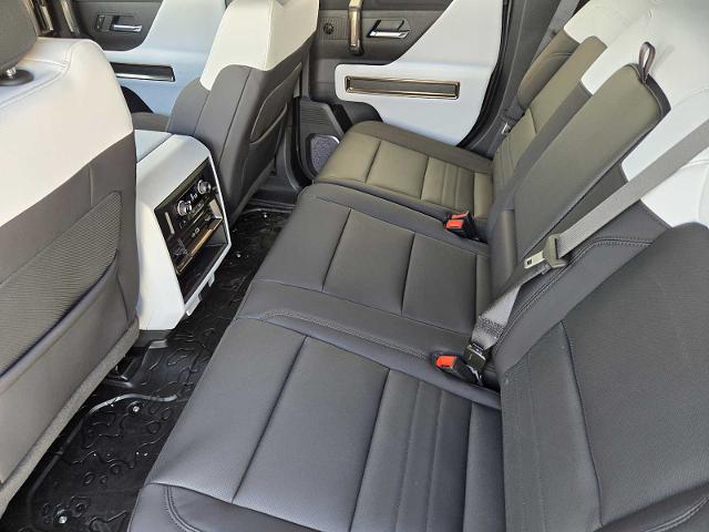 2025 GMC HUMMER EV SUV Vehicle Photo in DALLAS, TX 75209-3016