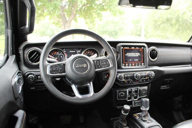 2022 Jeep Gladiator Vehicle Photo in HOUSTON, TX 77090