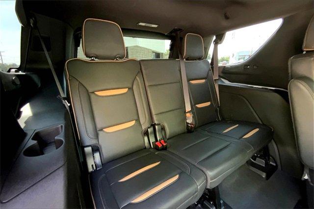 2023 GMC Yukon Vehicle Photo in KANSAS CITY, MO 64114-4545