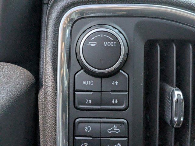 2020 Chevrolet Silverado 1500 Vehicle Photo in BRUNSWICK, GA 31525-1881