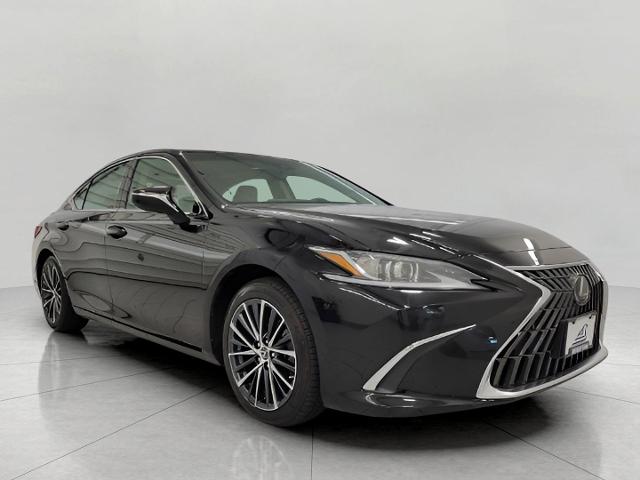 2022 Lexus ES 350 Vehicle Photo in Oshkosh, WI 54904