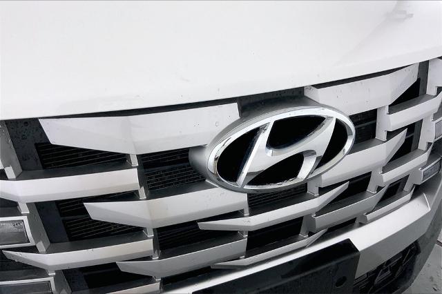 2023 Hyundai SANTA CRUZ Vehicle Photo in Lees Summit, MO 64086