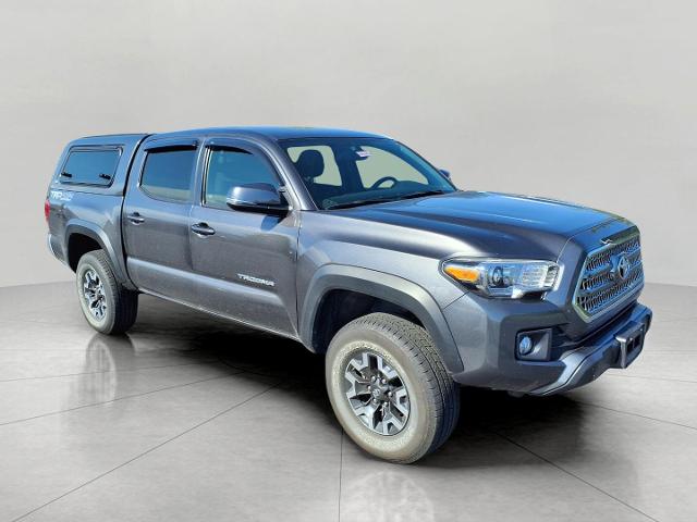 2017 Toyota Tacoma Vehicle Photo in Oshkosh, WI 54904
