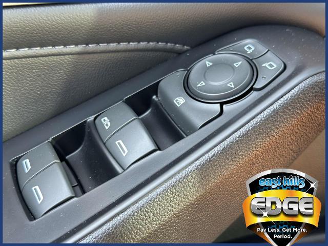 2023 Chevrolet Traverse Vehicle Photo in Roslyn, NY 11576