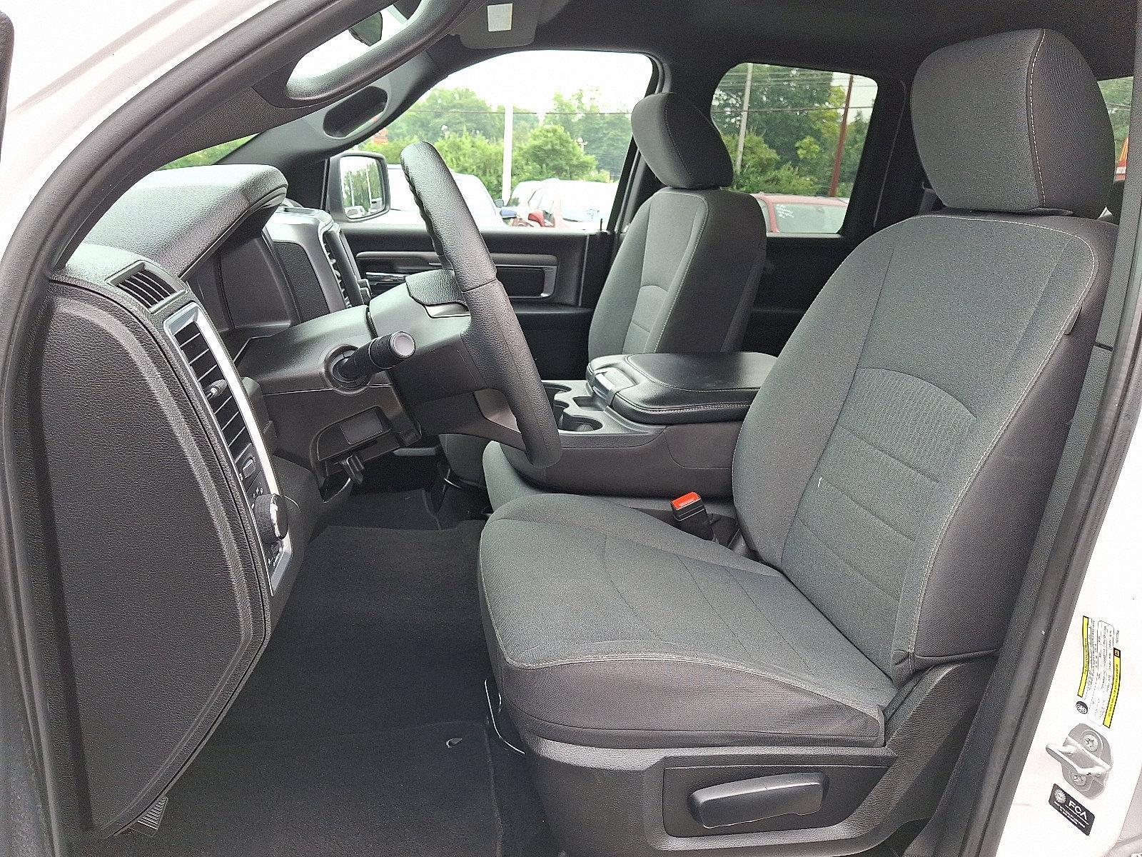 2022 Ram 1500 Classic Vehicle Photo in BETHLEHEM, PA 18017-9401