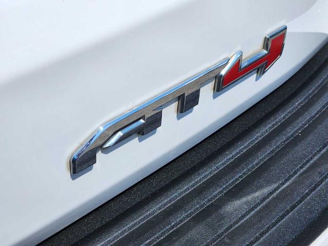 2022 GMC Yukon Vehicle Photo in DENTON, TX 76210-9321