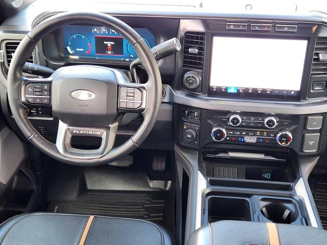 2024 Ford Super Duty F-250 SRW Vehicle Photo in DENTON, TX 76210-9321