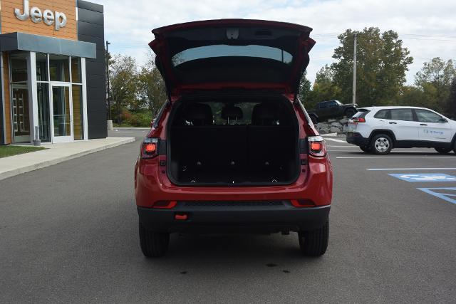 Used 2023 Jeep Compass Trailhawk 4x4 in Red for sale in Used 2023 Jeep Compass Trailhawk 4x4 in Red for sale in